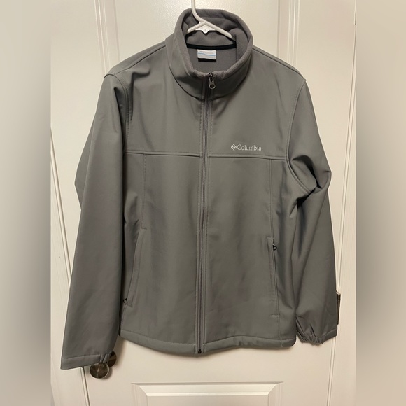 Columbia Soft Shell Jacket - Picture 1 of 4
